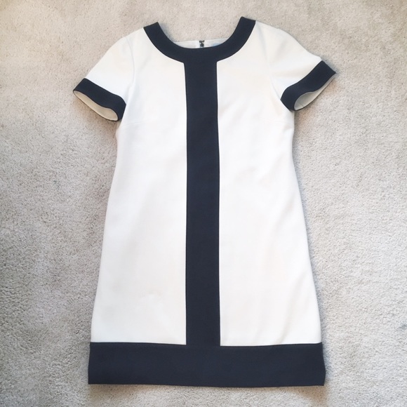 ANTONIO MELANI Dresses & Skirts - Antonio Melani Cream and Black Dress Size 10